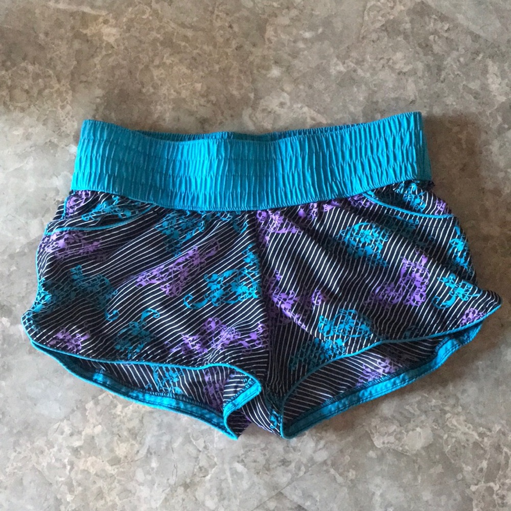 🌊 Swim/ workout shorts with two pockets